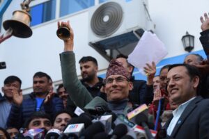 पूर्व एआइजी विश्व पोख्रेल राष्ट्रिय स्वतन्त्र पार्टीमा प्रवेश