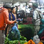 बिहान सबेरैदेखि राति अबेरसम्म यसरी चल्छ कालिमाटी तरकारी बजार