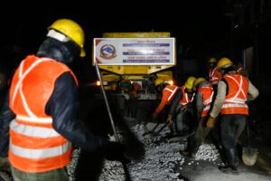 काठमाडौँमा सडकका खाल्डाखुल्डी अब तत्काल सुधार, ‘सडक एम्बुलेन्स’ सञ्चालनमा, यसरी दिन्छ २४ घण्टा सेवा