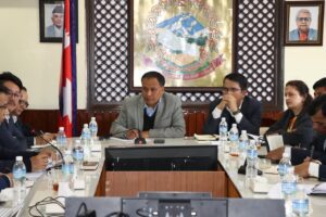 आन्दोलनमा क्षति पुगेका भौतिक संरचना पुननिर्माण उच्च प्राथमिकतामा राखी काम गरौं: मन्त्री कुलमान घिसिङ