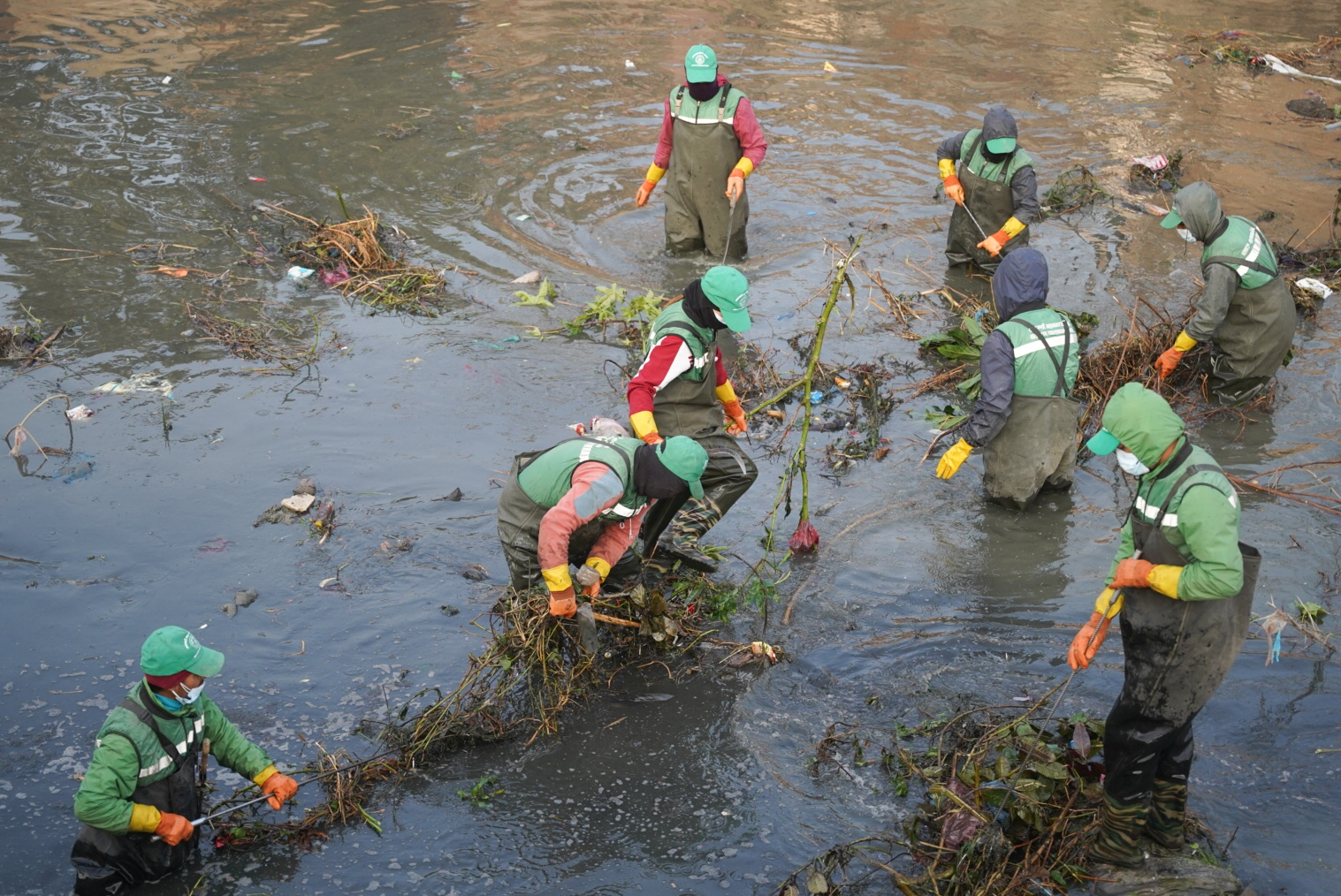 विष्णुमति नदी सरसफाई तीब्र रुपमा हुँदै (तस्बिरहरु)
