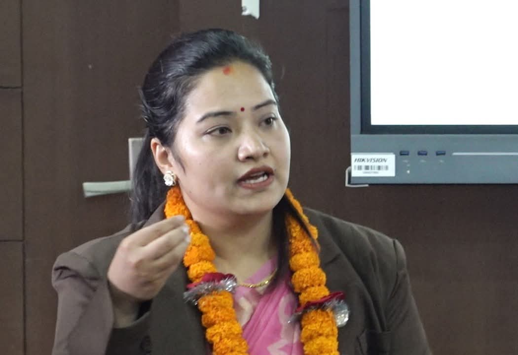 सरुवा भएको ठाउँमा नजाने कर्मचारीलाई सामान्य प्रशासन मन्त्रीको चेतावनी: मार्ग प्रशस्त गर्नु, अर्को आउँछ