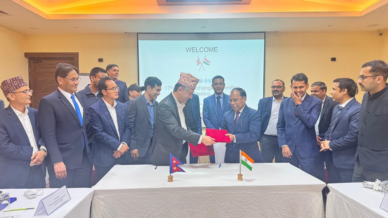 भारतबाट आयात हुने बिजुली थप महंगोमा किन्न हितेन्द्र शाक्यले गरे सहमति