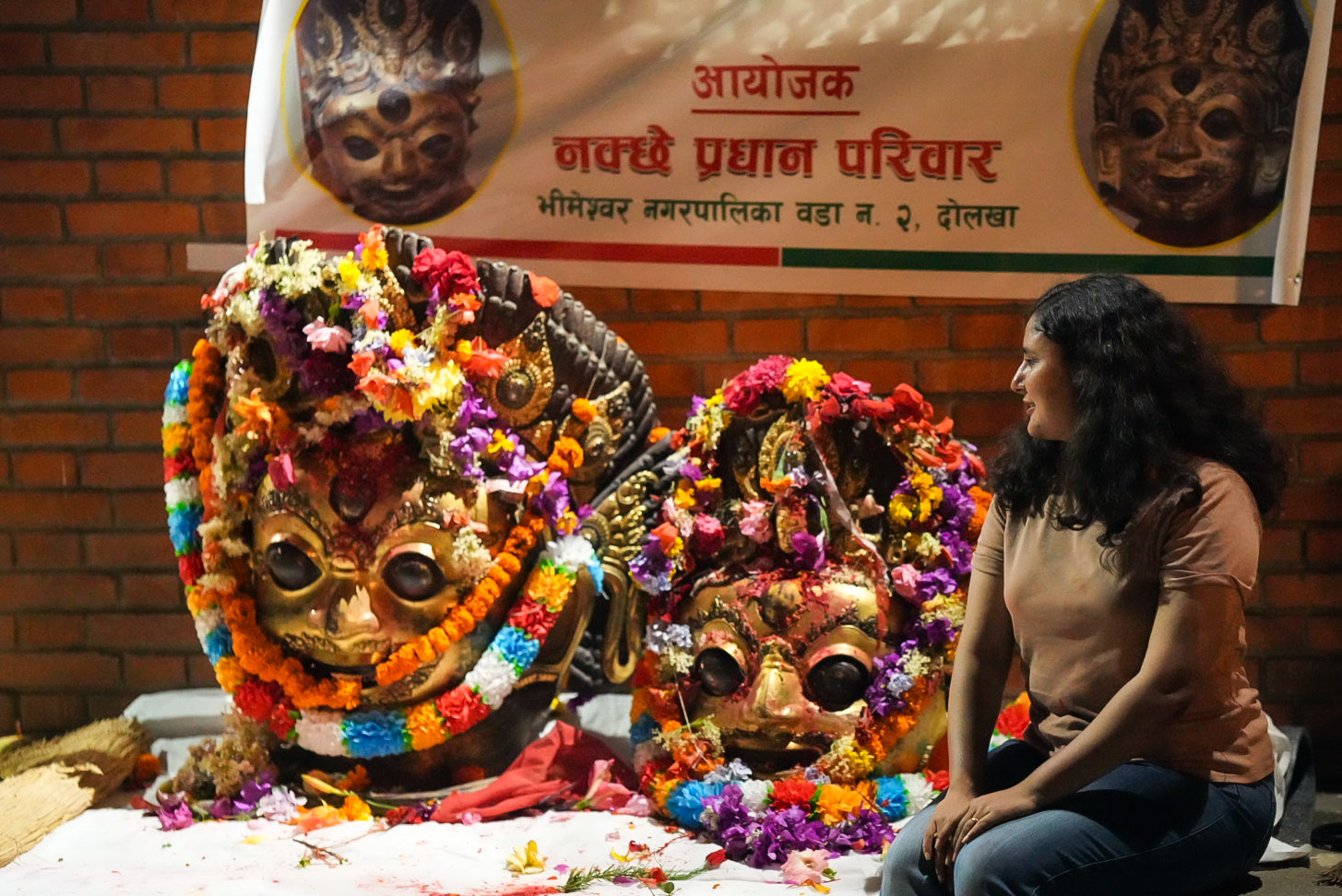 ३० वर्षपछि दोलखा फर्किए आकाश भैरवका ऐतिहासिक मुकुट