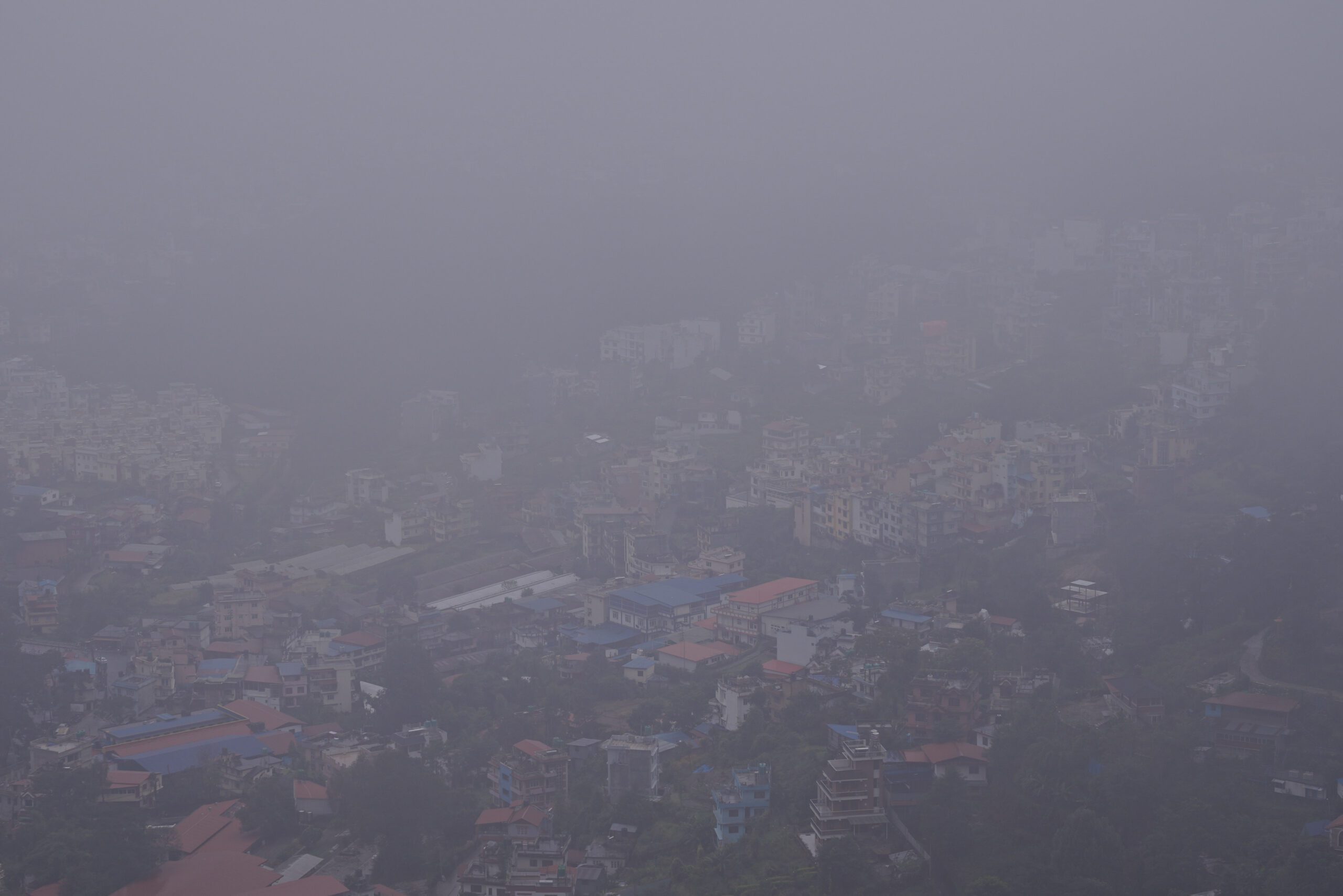 अर्नब चक्रवातको प्रभावले देशभर मौसम बदली, काठमाडौंमा सामान्य वर्षा